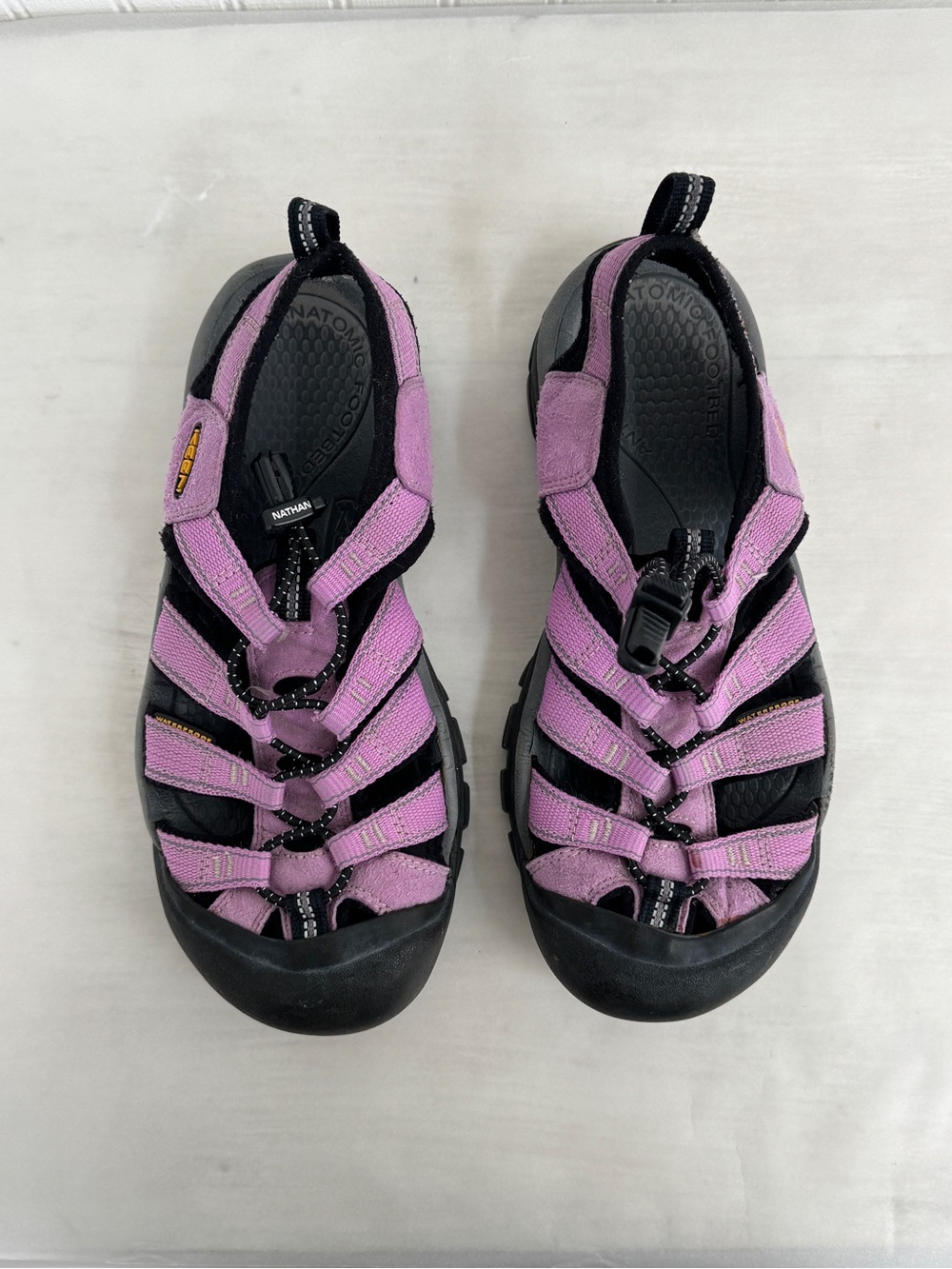 KEEN  Sandals Womens 8 Purple Water Sandal/ Hiking Sandal - Picture 2 of 9